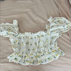 Zara White Floral Ruffle Blouse